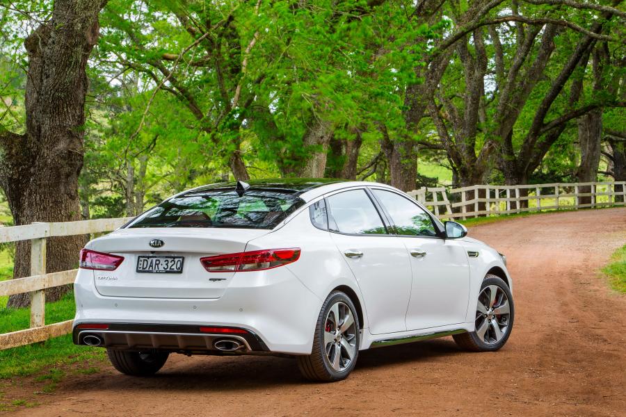  Kia Optima GT 2016 года  (AU) (фото 7 из 18)